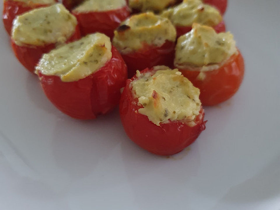 Gefüllte Tomaten (Schafskäse) von Raeubertochter| Chefkoch