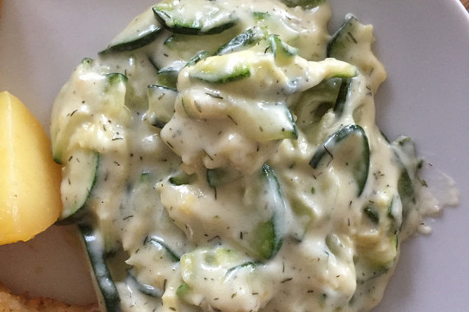 Omas Zucchini in Sahne - Dill - Sauce