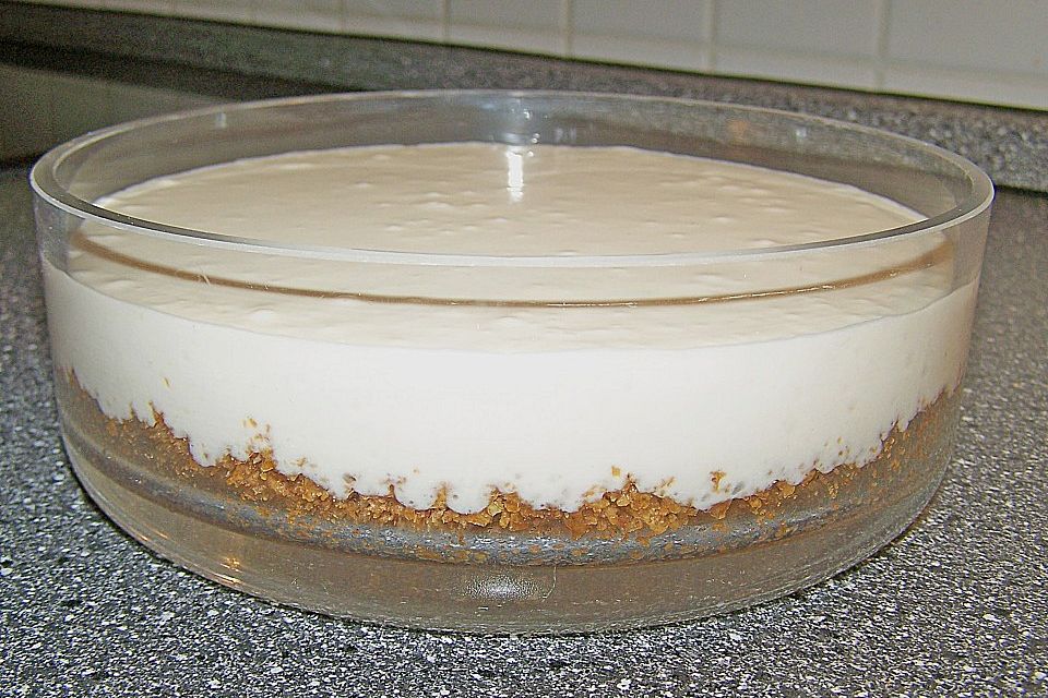 Nachspeise aus Milchmädchen und Zitronen Nachspeise aus Milchmädchen und Zitronen