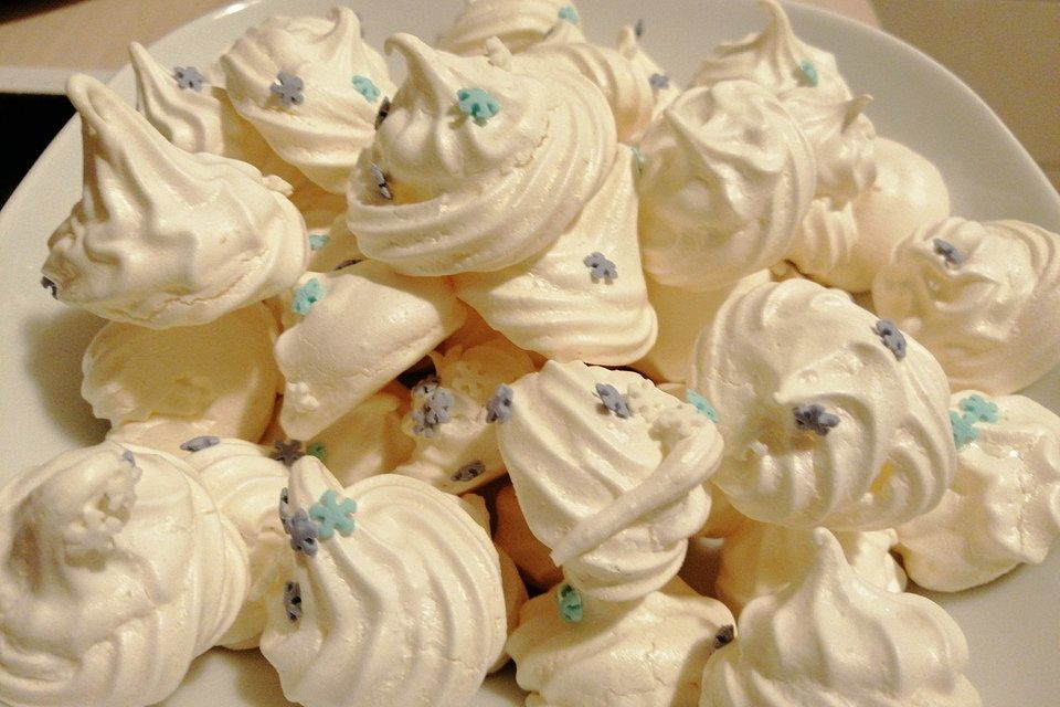 Baiser von drei Eiweiß Baiser von drei Eiweiß