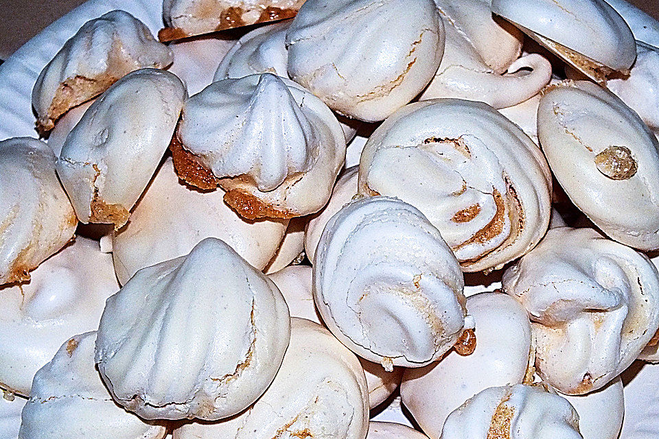Baiser von drei Eiweiß Baiser von drei Eiweiß