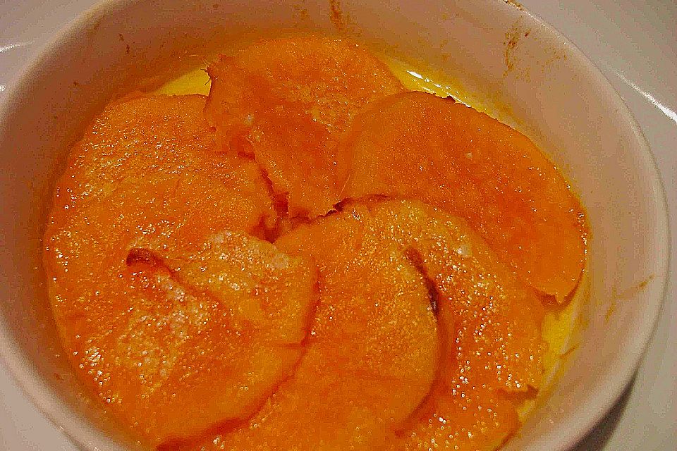 Baked Yams - Süßkartoffelauflauf mit Orangensaft