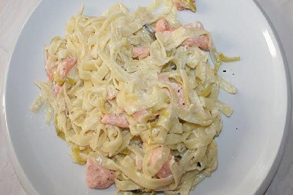 Italienische Lachs - Nudel - Pfanne