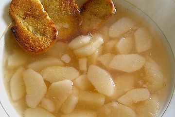 Omas Birnensuppe von schmausimausi| Chefkoch