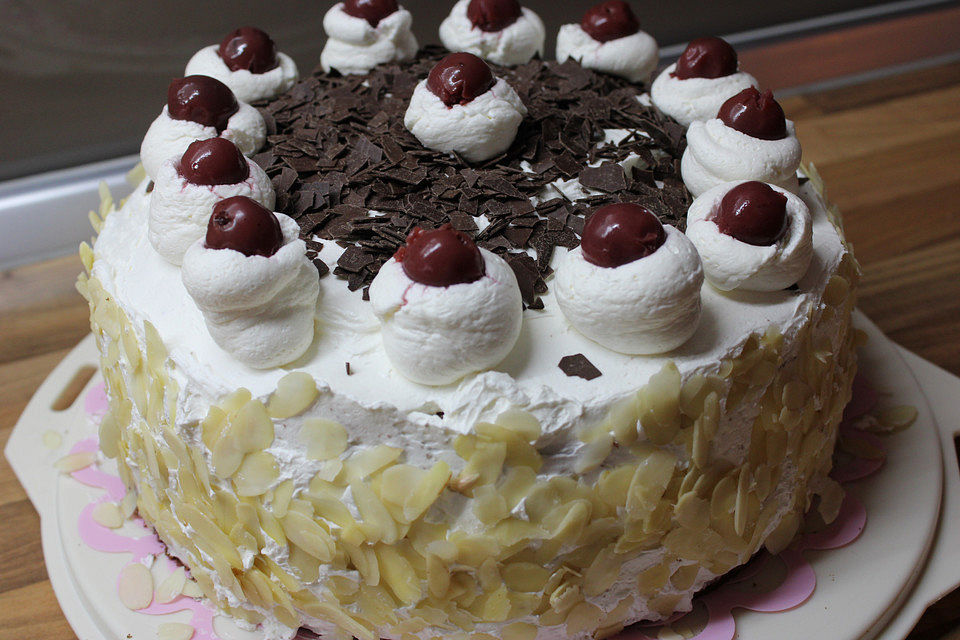 Schwarzwälder Kirsch Torte