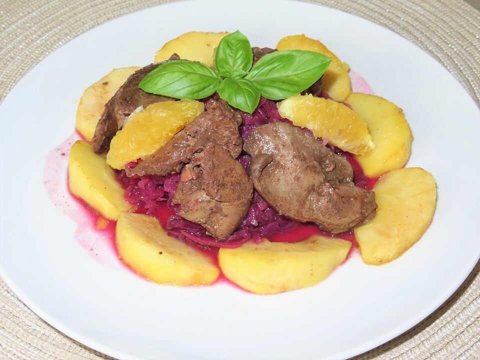 Hühnerleber auf Blaukrautsalat von msdeluxe| Chefkoch