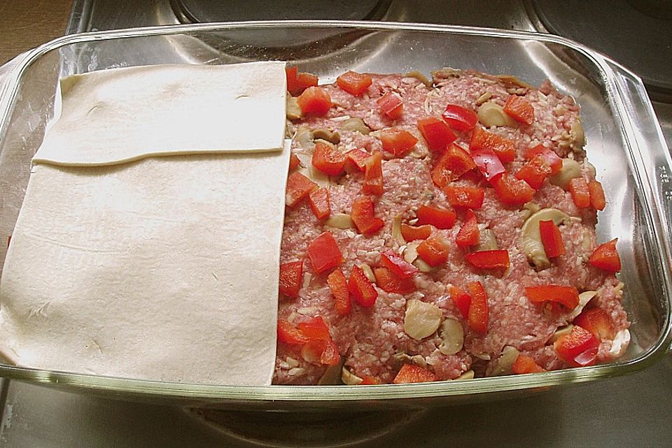 Hackfleisch im Blätterteigbett