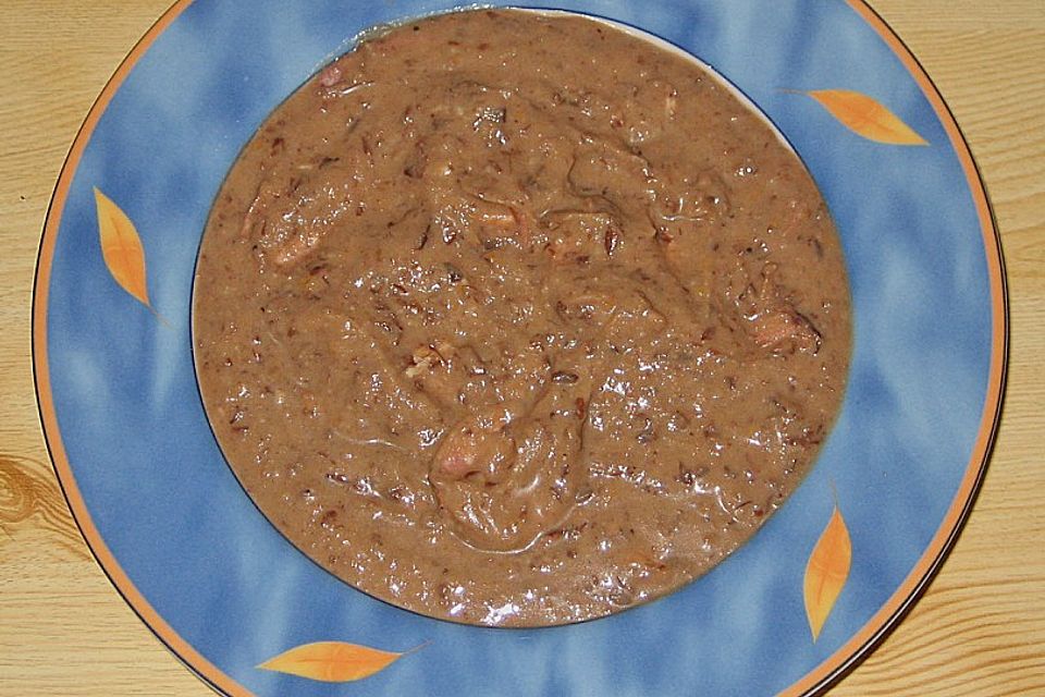 Schwarze Bohnensuppe