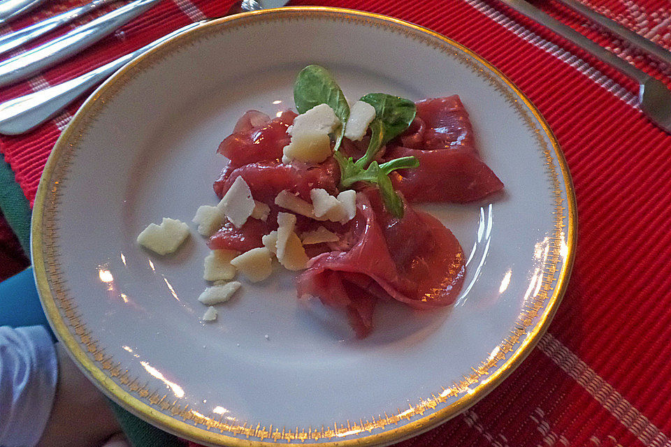 Carpaccio vom Rind mit Aceto Balsamico - Sauce