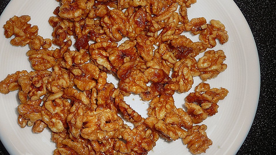 Kandierte Walnüsse von Zuckerfeeline Kandierte Walnüsse von Zuckerfeeline