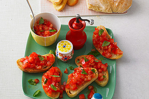 Bruschetta mit Tomaten und Knoblauch von ischilein | Chefkoch