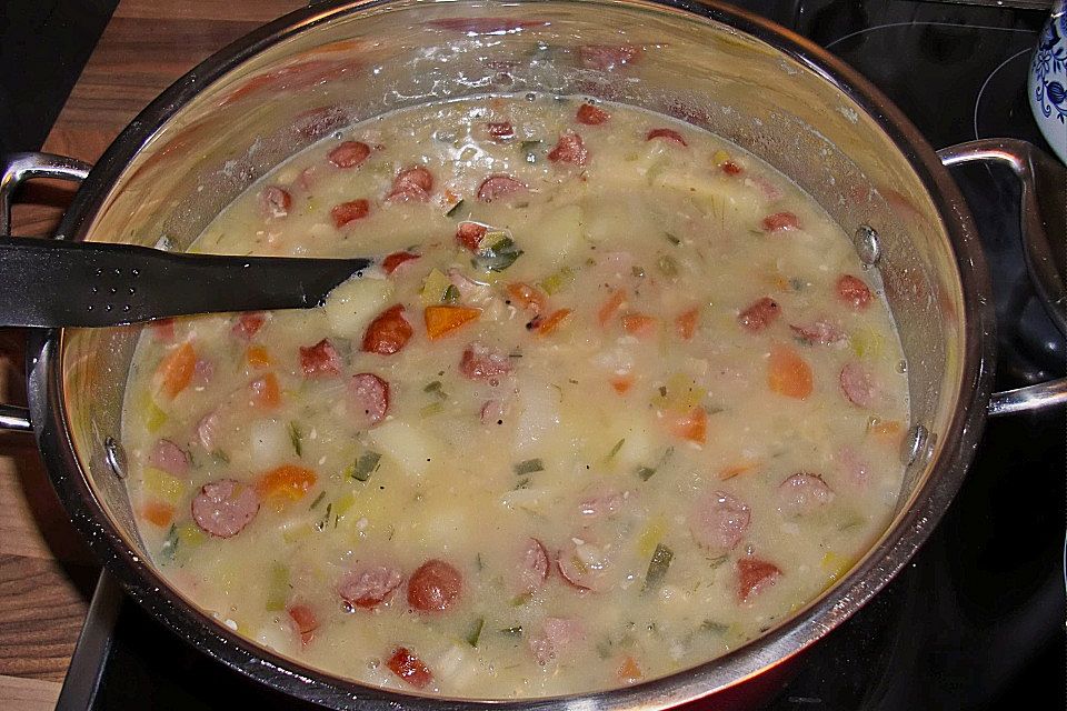 Deftige Erbsensuppe