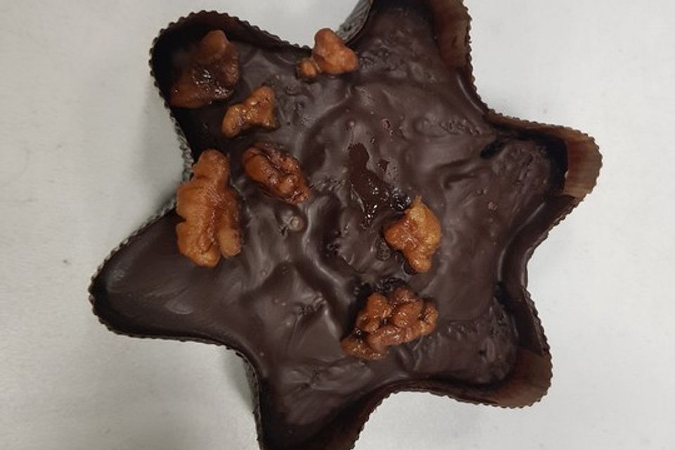 Schokokuchen mir 4 Sorten Nuss Schokokuchen mir 4 Sorten Nuss