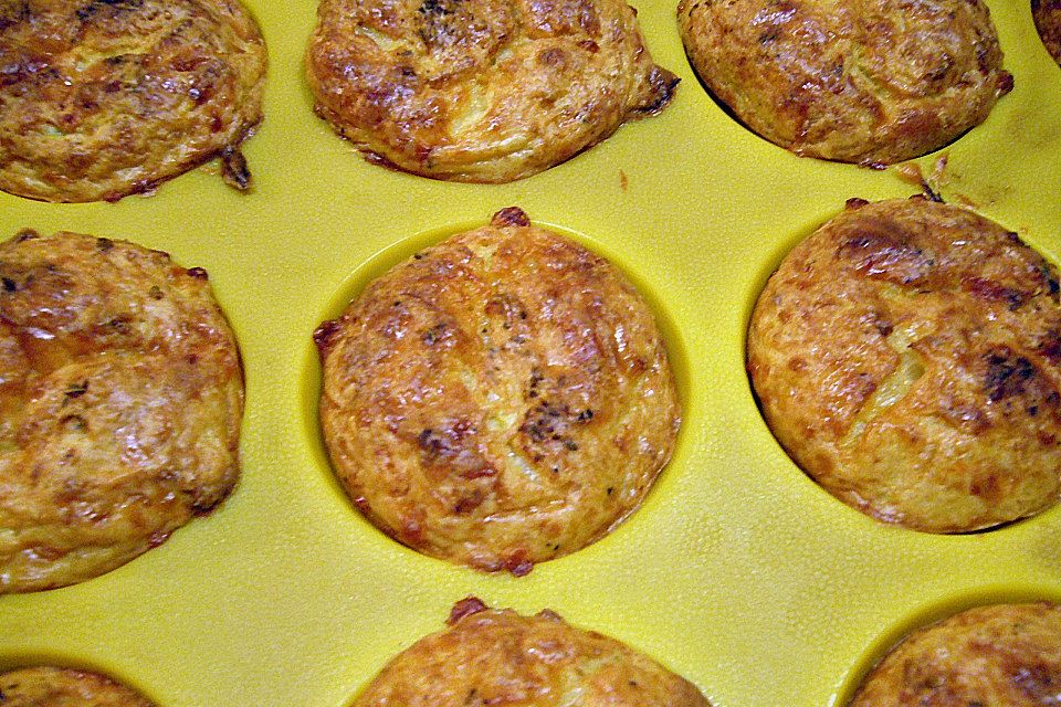 Zucchini - Käse - Muffins