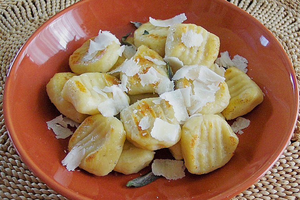 Gnocchi mit Salbeibutter