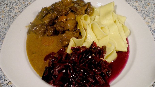 Burgunder - Waldpilz - Gulasch von luckys-home Burgunder - Waldpilz - Gulasch von luckys-home