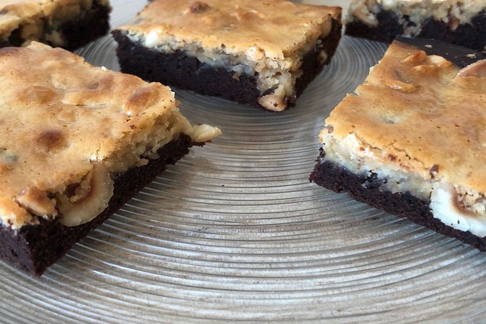 Creamy Peanut Brownies