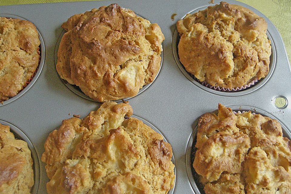 Apfel - Erdnussbutter Muffins