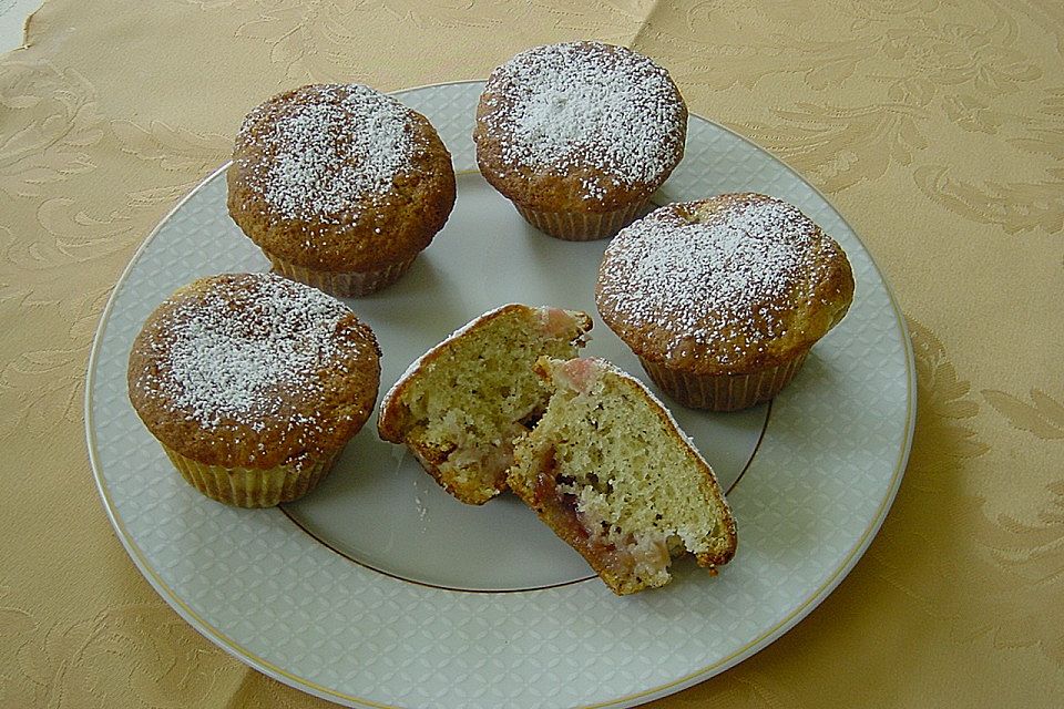 Erdbeer - Rhabarber Muffins