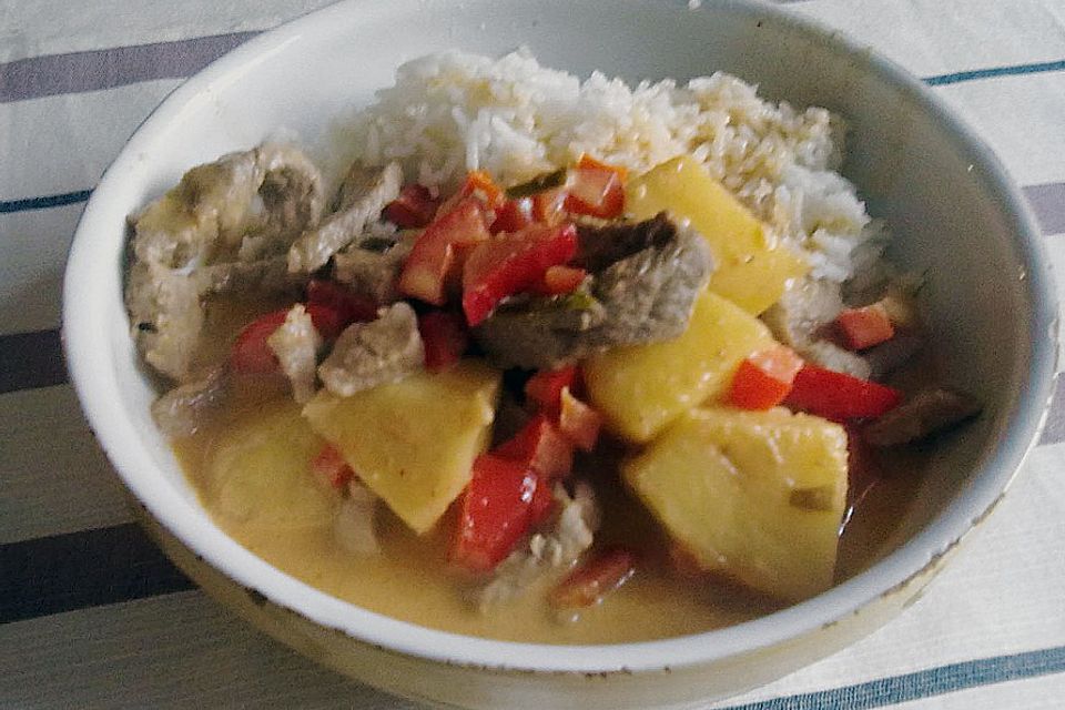 Ananas - Schweinefleisch - Curry