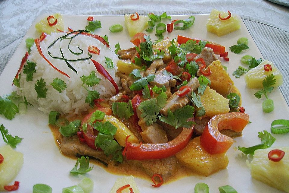 Ananas - Schweinefleisch - Curry