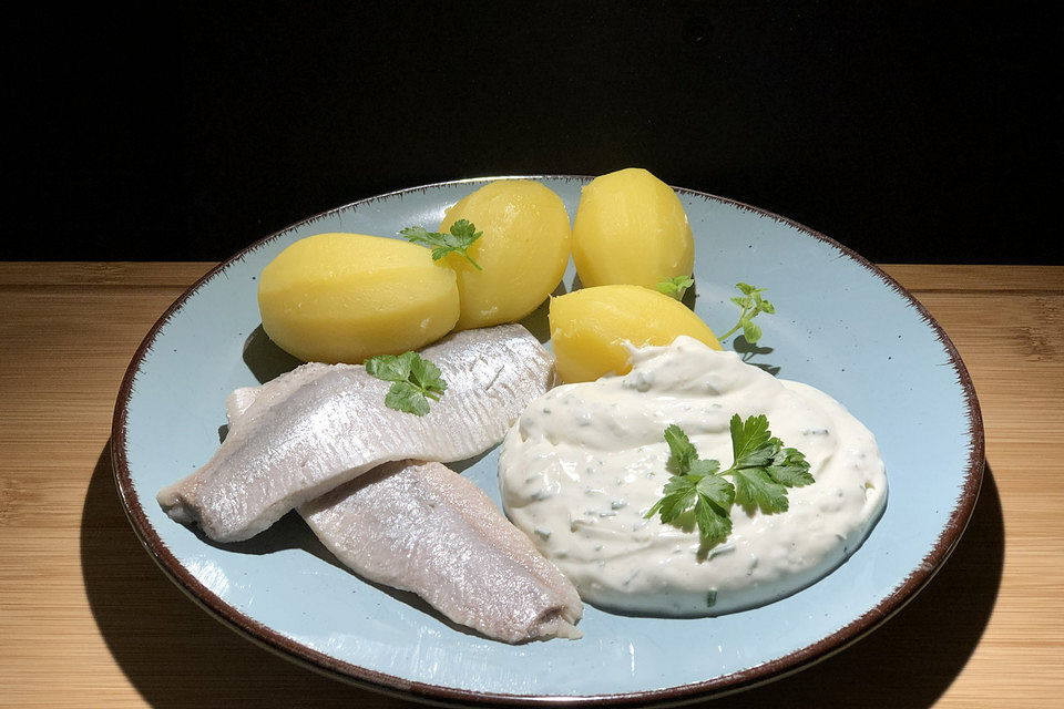 Matjes mit Zwiebelquark