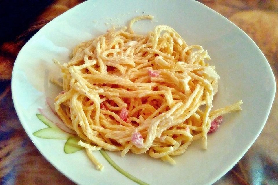 Carbonarasalat