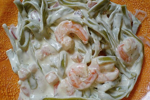 Krabbensalat mit grünen Nudeln / Tagliatelle von Coco1970 | Chefkoch