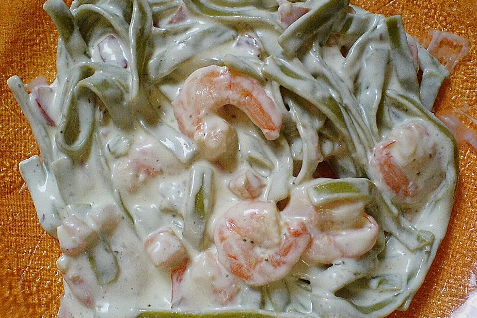 Krabbensalat mit grünen Nudeln / Tagliatelle