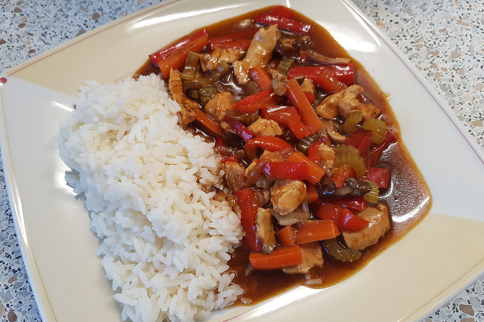 Meine China Hähnchen - WOK - Pfanne Chop Suey mit Jasmin- oder Basmatireis