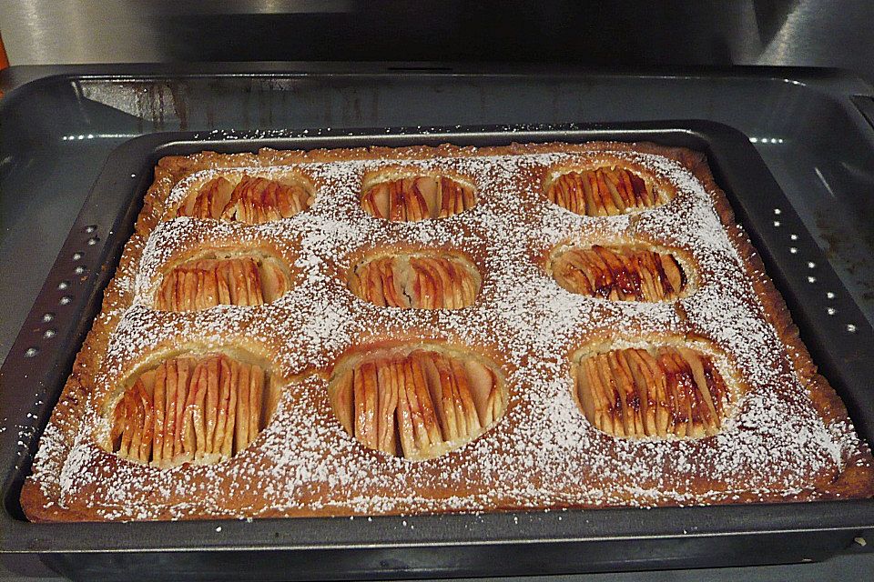 Apfel - Marzipan - Schnitten