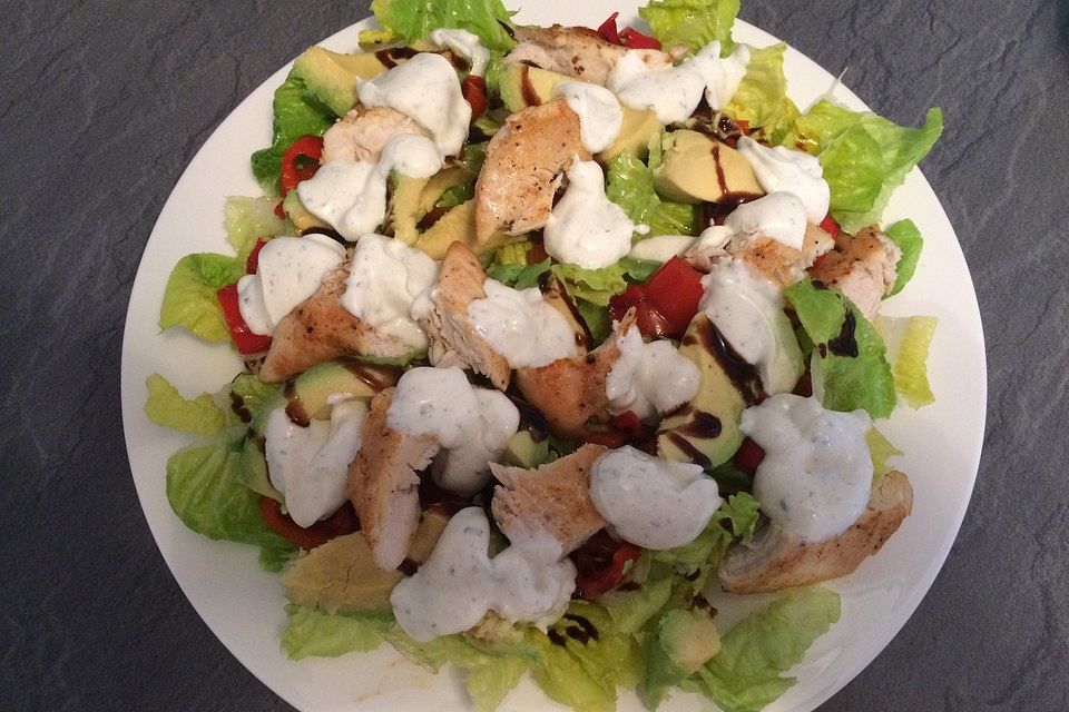 Avocado - Hähnchen - Salat Avocado - Hähnchen - Salat
