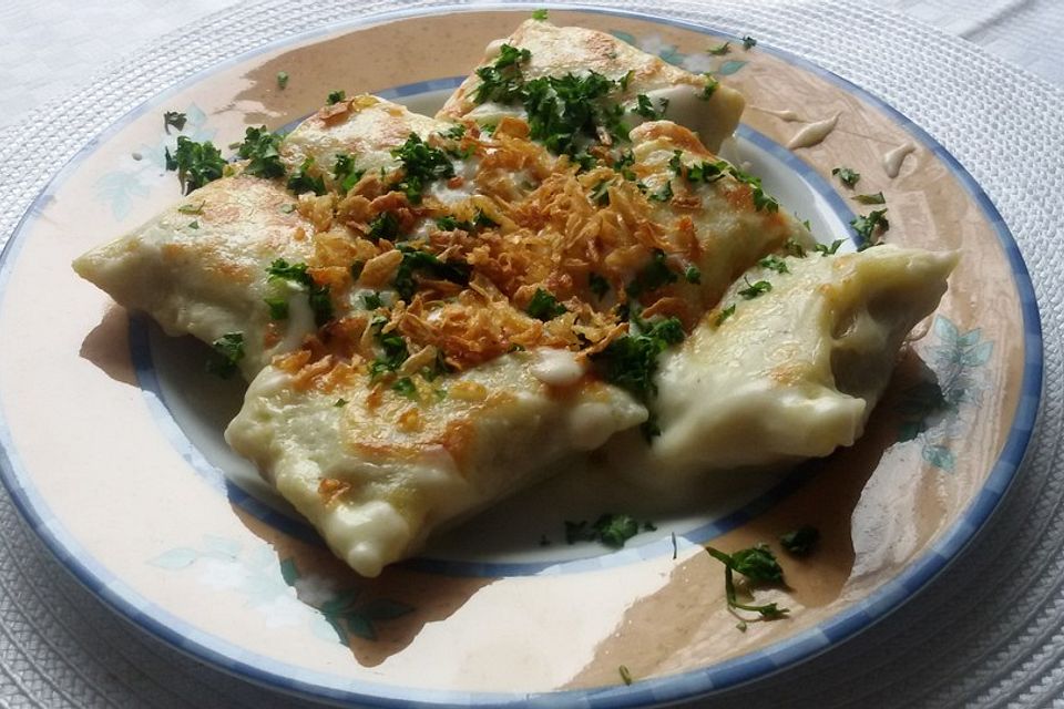 Maultaschen in Sahne mit Käse überbacken