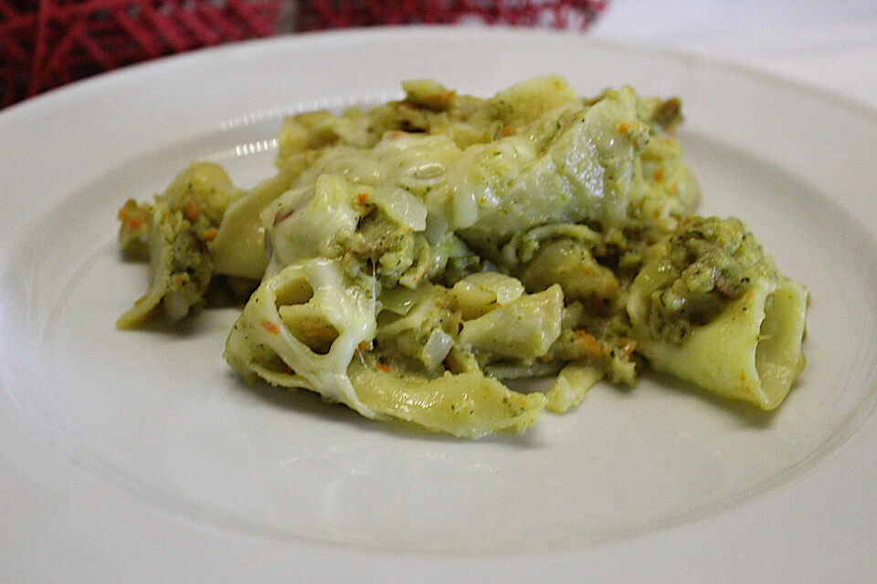 Maultaschen in Sahne mit Käse überbacken