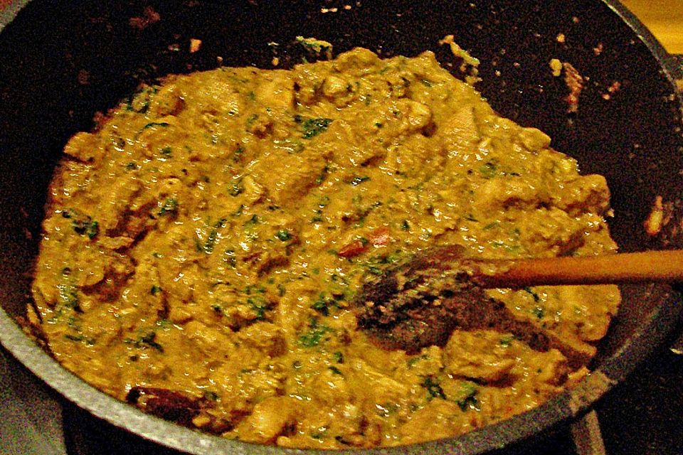 Curry - Huhn mit Kokoscreme