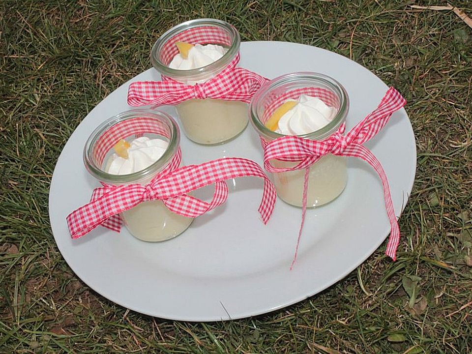 Susannes simpler Kokos - Vanillepudding von susannekeck| Chefkoch
