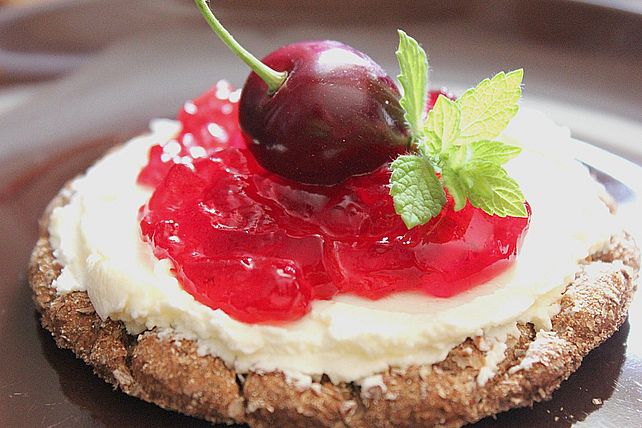 Kirschgelee mit Amaretto von Saanne| Chefkoch