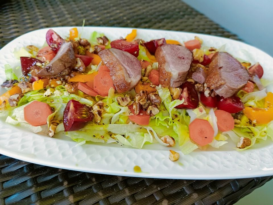 Entenbrust auf buntem Salat von schrat| Chefkoch