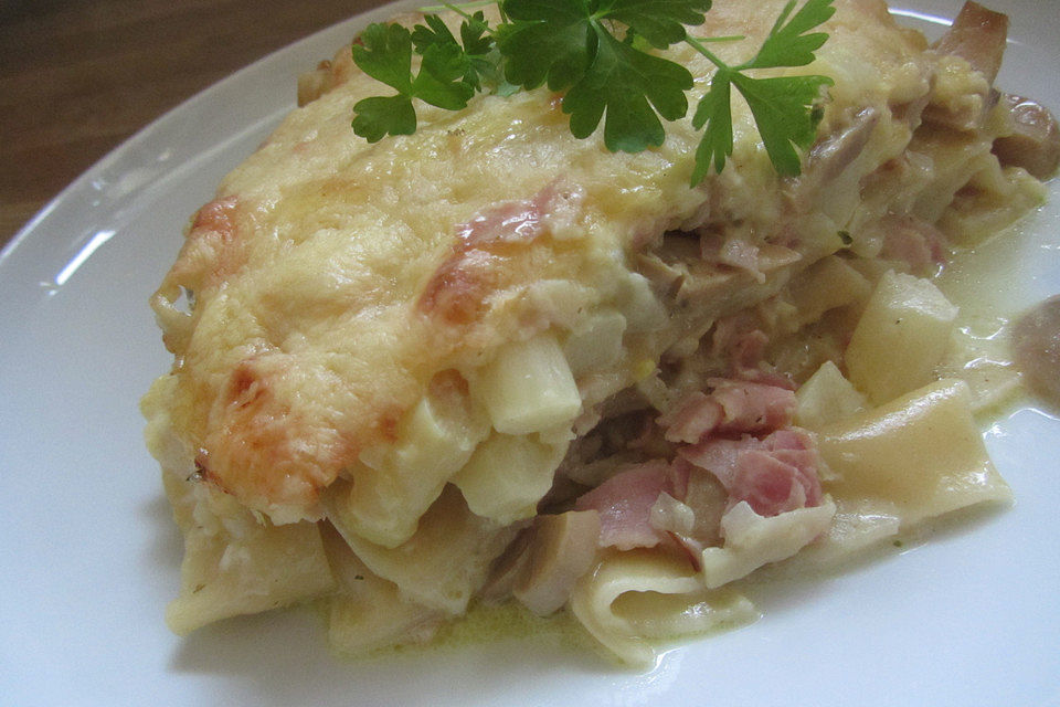 Spargel-Schinken-Lasagne