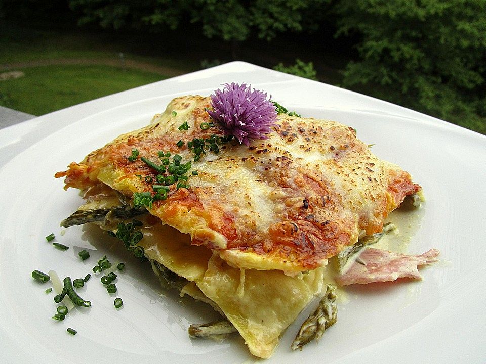 Spargel-Schinken-Lasagne von rhertlein | Chefkoch
