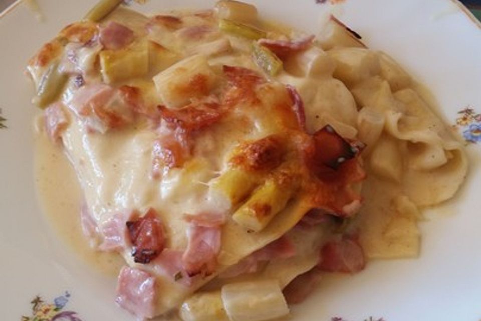 Spargel-Schinken-Lasagne