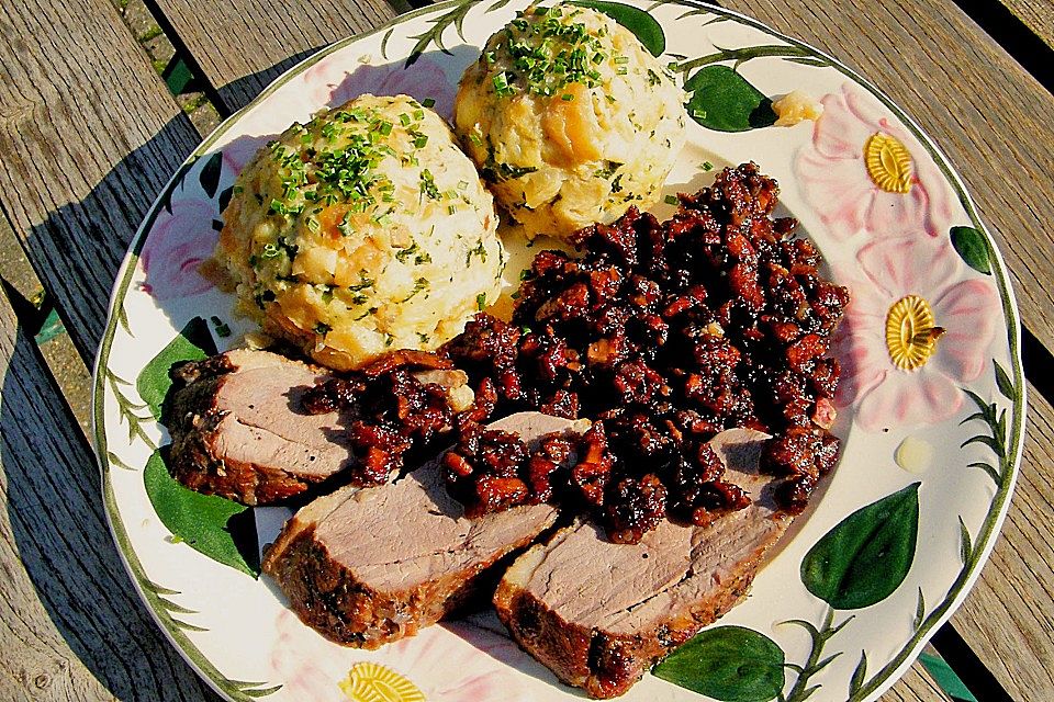 Entenbrustfilet mit Pfifferling - Schalotten - Soße