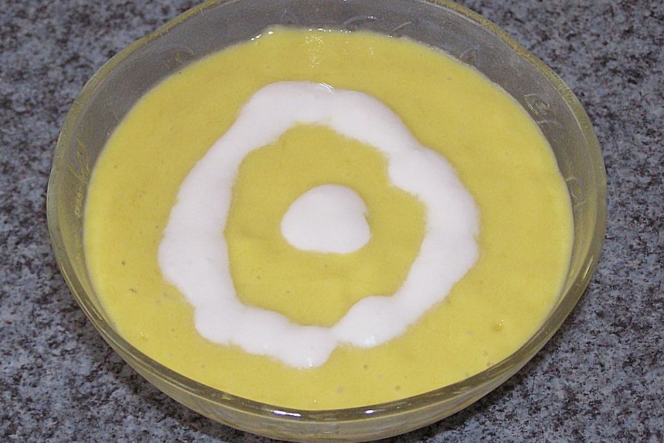 Mangocreme mit Kokos