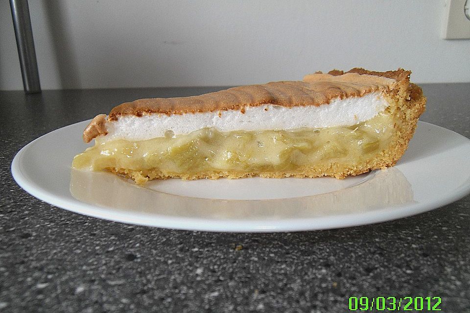 Rhabarberkuchen mit Baiser