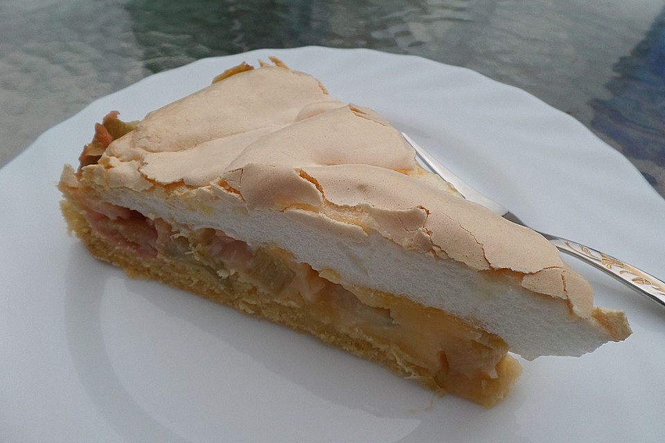 Rhabarberkuchen mit Baiser