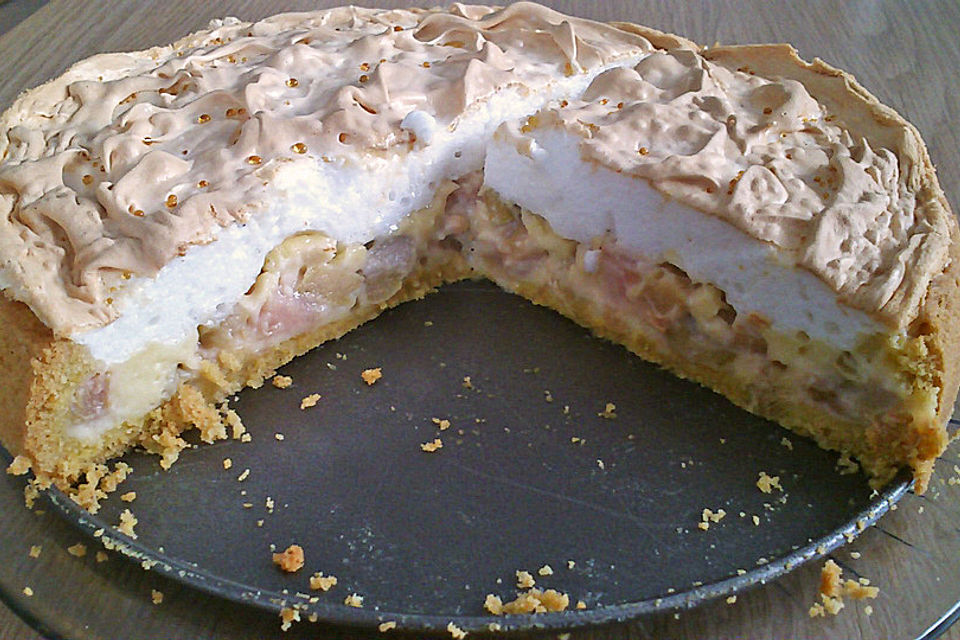 Rhabarberkuchen mit Baiser