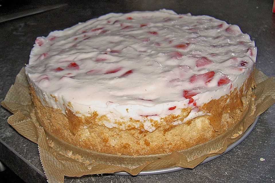 Erdbeer-Joghurt-Torte