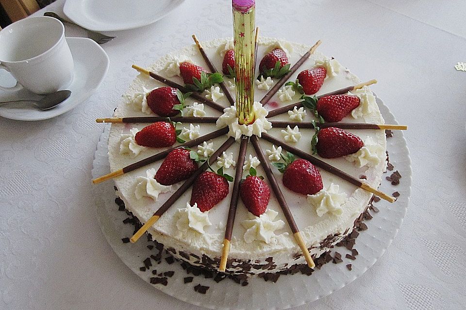 Erdbeer-Joghurt-Torte