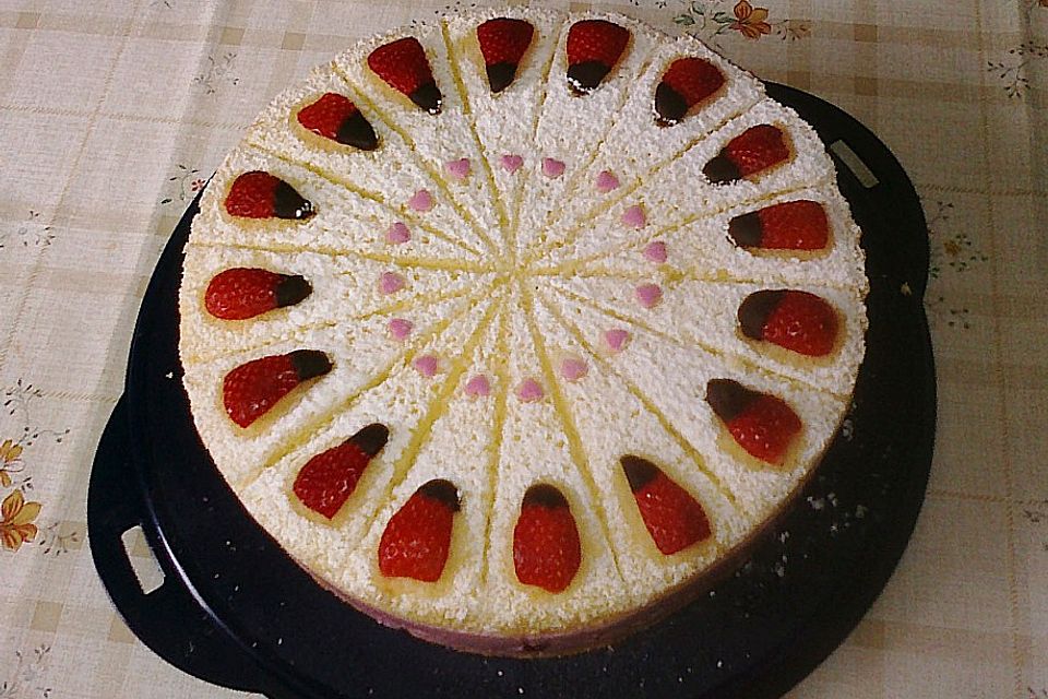 Erdbeer-Joghurt-Torte