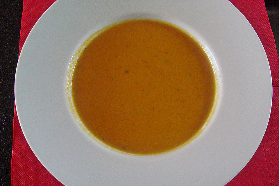 Scharfe Apfelsuppe